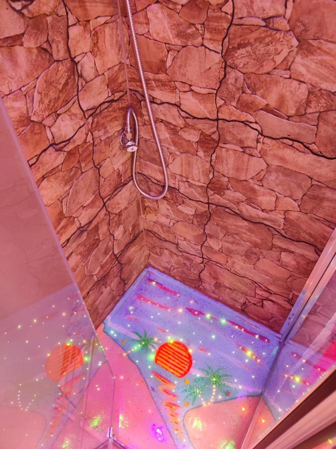 Wonder Room Paraiso Magico Habitacion Nerja Luaran gambar